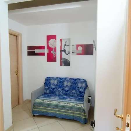 Fuoriporta Affitti Brevi - A Casa Da Vicky アパート