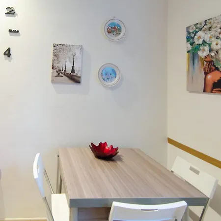 A Casa Da Vicky Apartment Parma