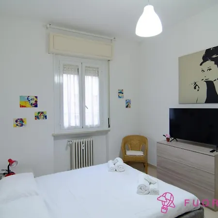 A Casa Da Vicky Apartment Parma